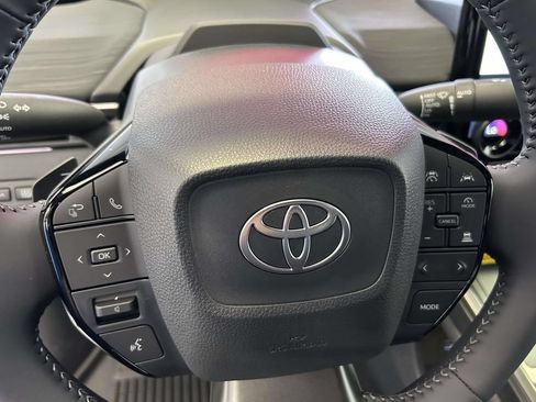New 2026 Toyota C-HR AWD/4WD image 19