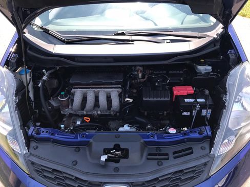 Used 2013 Honda Fit Sport image 42