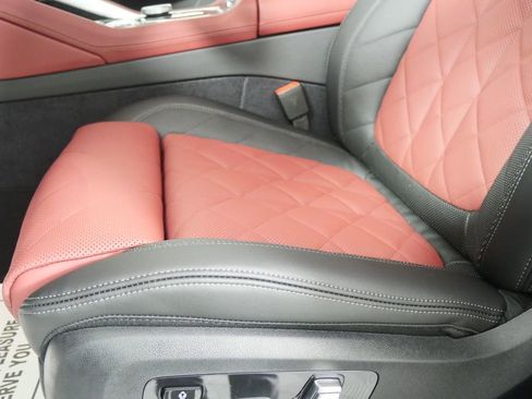 New 2026 BMW X6 xDrive40i image 10