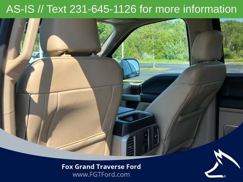Used 2015 Ford F150 Lariat w/ Equipment Group 502A Luxury AWD/4WD image 33