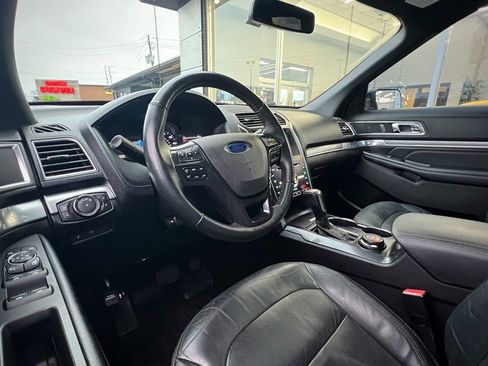 Used 2017 Ford Explorer Sport w/ Equipment Group 401A image 14