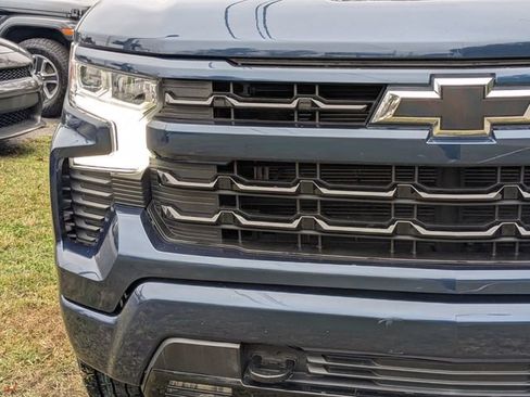 Used 2022 Chevrolet Silverado 1500 RST image 11