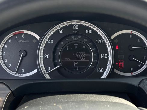Used 2016 Honda Accord EX-L image 19