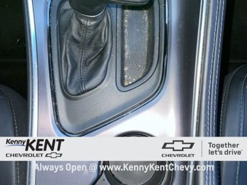 Used 2016 Dodge Challenger SXT Plus image 26