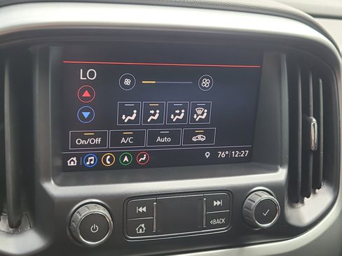 Used 2022 Chevrolet Colorado ZR2 image 25