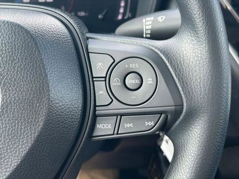 Certified 2026 Toyota Corolla LE FWD image 33