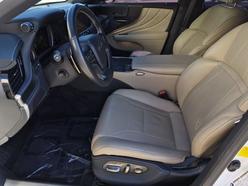 Used 2021 Lexus LS 500 image 26