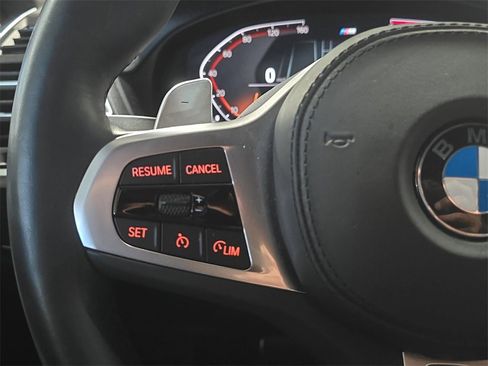 Used 2024 BMW X4 xDrive30i w/ Premium Package image 14