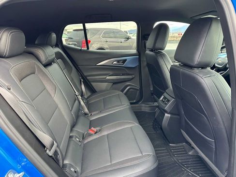 Used 2024 Chevrolet Equinox EV LT image 12