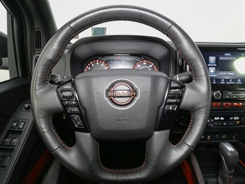 Used 2026 Nissan Frontier PRO-4X AWD/4WD image 25