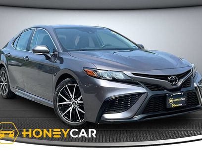 Used 2023 Toyota Camry SE