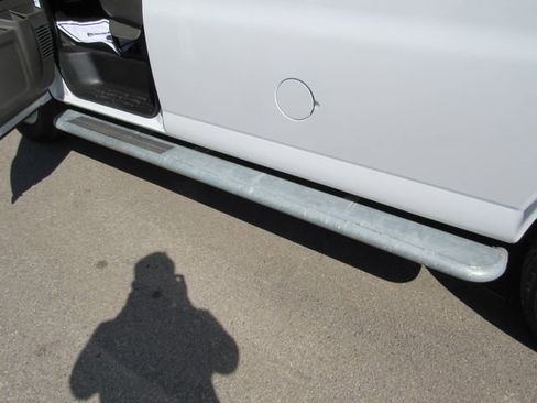 Used 2024 Chevrolet Express 2500 w/ Driver Convenience Package image 10