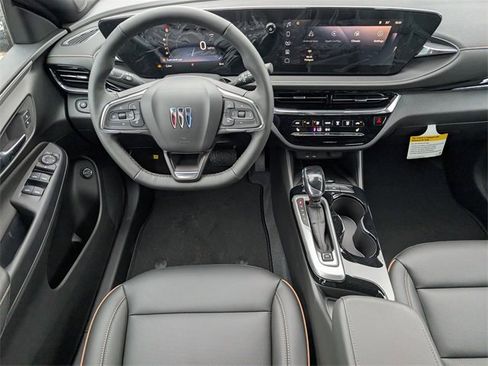 New 2026 Buick Envista Avenir image 9