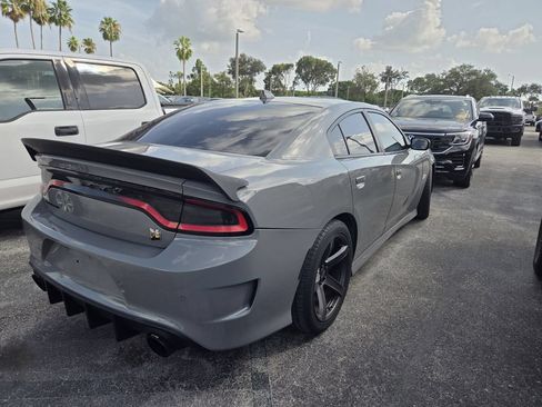 Used 2019 Dodge Charger Scat Pack w/ Plus Group RWD image 5
