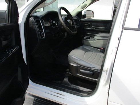 Used 2016 RAM 3500 Tradesman image 14