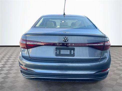 New 2025 Volkswagen Jetta S image 6
