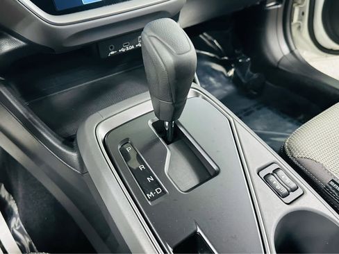 Used 2024 Subaru Crosstrek 2.0i Premium image 13