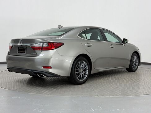 Used 2018 Lexus ES 350 w/ Navigation System Package FWD image 9