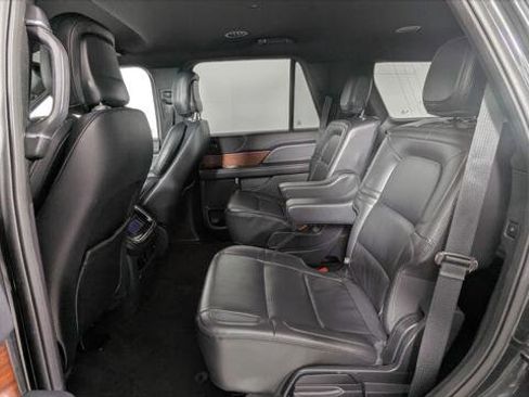 Used 2023 Lincoln Navigator 4WD image 16