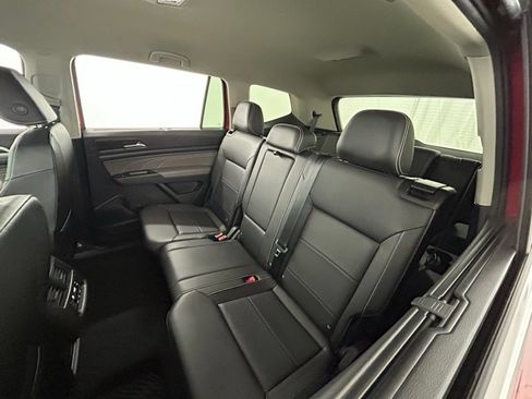 Used 2023 Volkswagen Atlas SE AWD/4WD image 32