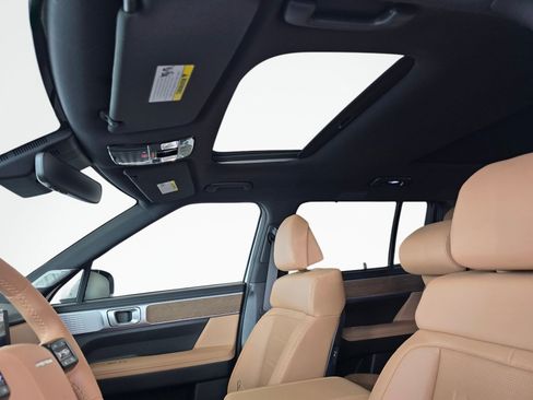 New 2026 Hyundai Santa Fe Limited AWD/4WD image 18