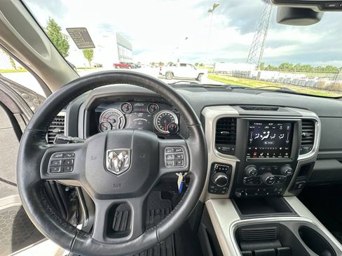 Used 2018 RAM 1500 Big Horn AWD/4WD image 11