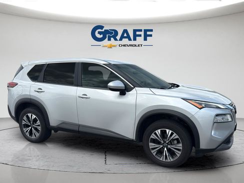 Used 2023 Nissan Rogue SV FWD image 10