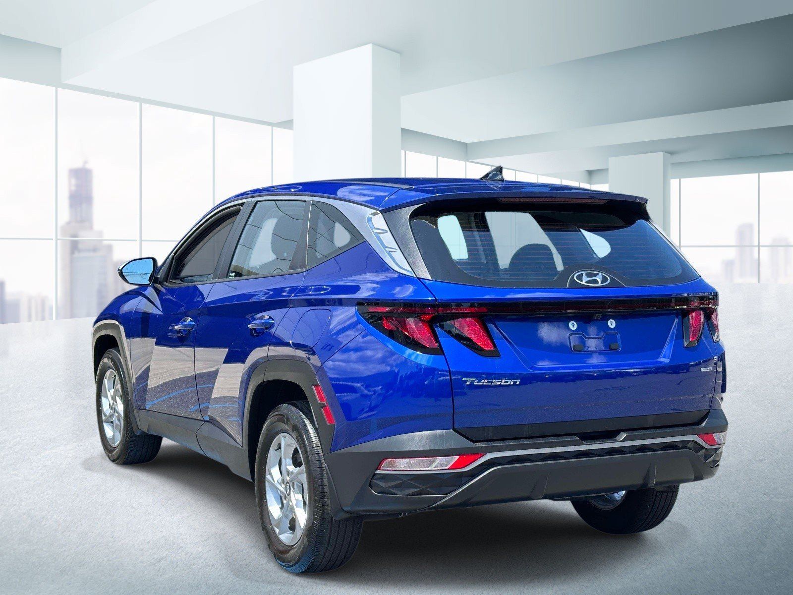 Used 2024 Hyundai Tucson SE AWD/4WD image 3