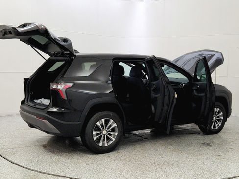 New 2026 Chevrolet Equinox LT image 12