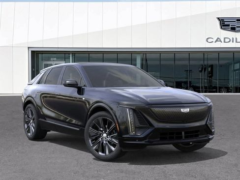 New 2024 Cadillac Lyriq Sport w/ LPO, Floor Liner Package image 7