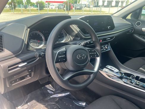 Used 2022 Hyundai Sonata SEL FWD image 18