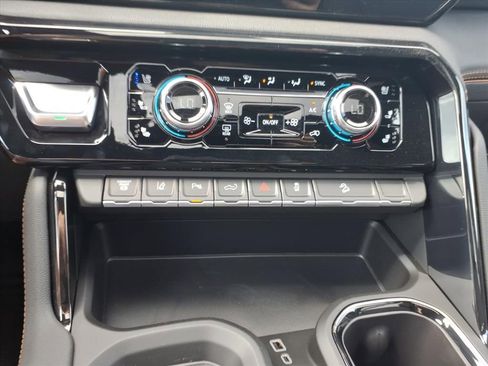 New 2026 GMC Sierra 2500 AT4 w/ AT4 Premium Plus Package image 27