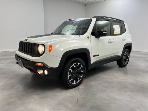 Used 2023 Jeep Renegade Trailhawk AWD/4WD image 4
