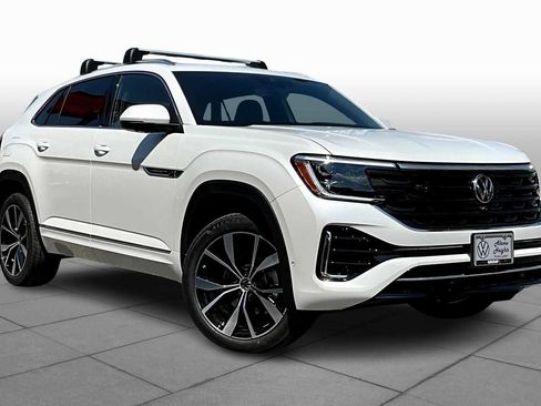 New 2026 Volkswagen Atlas Cross Sport SEL Premium R-Line image 2