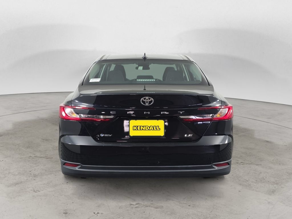 Used 2025 Toyota Camry LE FWD image 6
