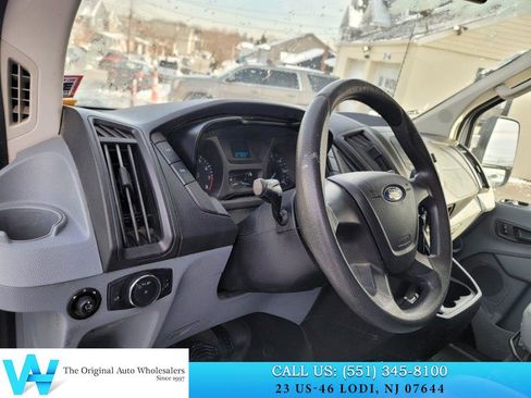 Used 2018 Ford Transit 350 T-350 148 Med Rf 9500 GVWR Sl image 9