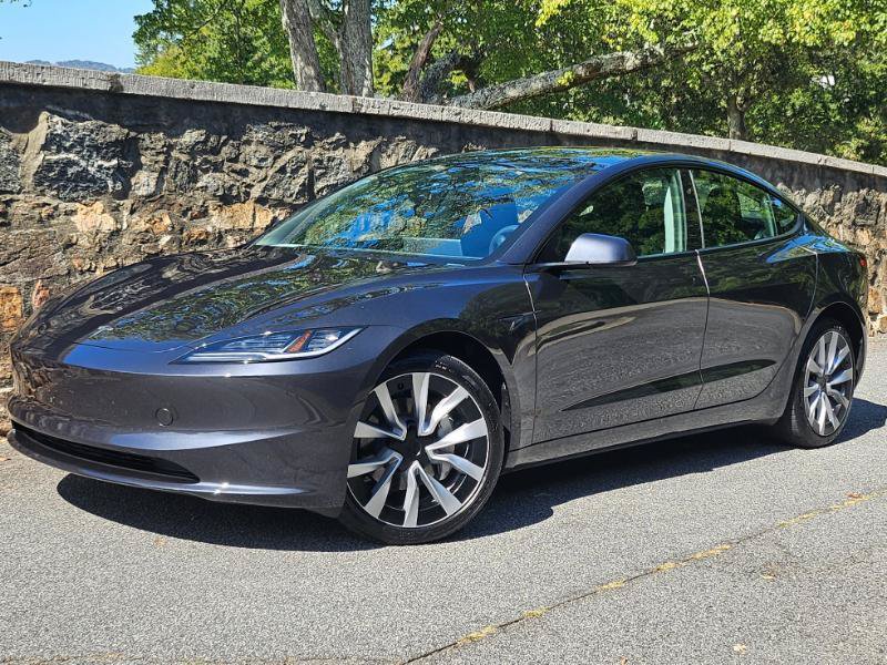 Used 2025 Tesla Model 3 Long Range RWD image 5