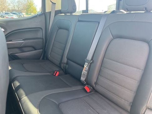 Used 2021 GMC Canyon AT4 image 13