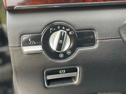 Used 2012 Mercedes-Benz S 63 AMG image 13