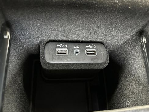 Used 2023 Dodge Charger SXT image 27