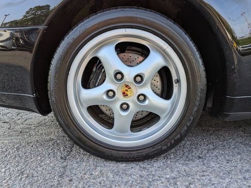 Used 1997 Porsche 911 Carrera RWD image 62