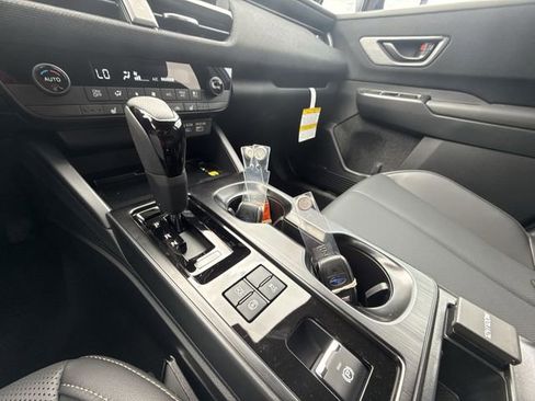 New 2026 Subaru Outback Limited AWD/4WD image 20