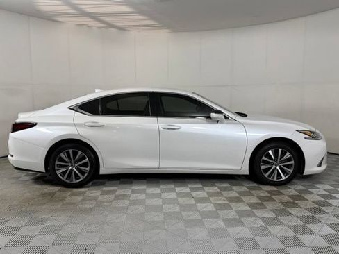 Used 2019 Lexus ES 350 w/ Accessory Package 2 FWD image 9