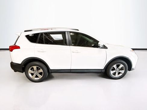 Used 2015 Toyota RAV4 XLE FWD image 5
