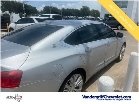 Used 2018 Chevrolet Impala Premier w/ Premier Confidence Package FWD image 7