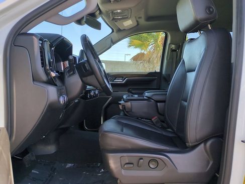 Used 2024 GMC Sierra 1500 SLT RWD image 22
