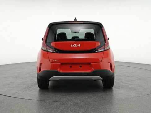 Used 2025 Kia Soul LX w/ LX Technology Package image 7