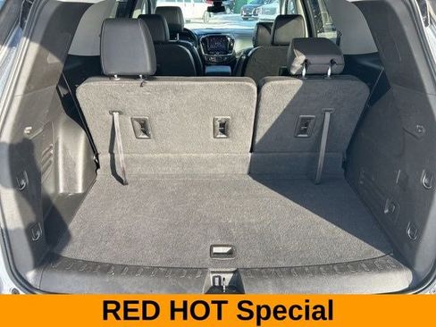 Used 2021 Chevrolet Traverse RS AWD/4WD image 44