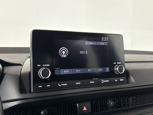 Used 2024 Honda CR-V Sport image 17