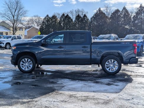 Certified 2022 Chevrolet Silverado 1500 Custom w/ Safety Confidence Package image 11